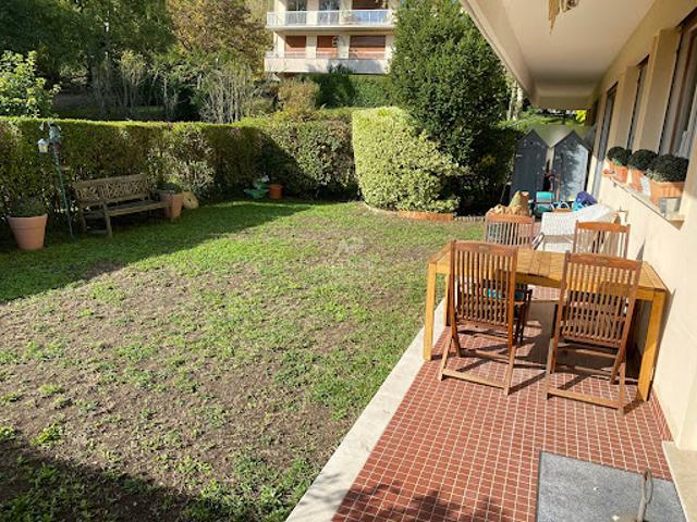 Appartement location à Saint-Germain-en-Laye, Le Mesnil-le-roi