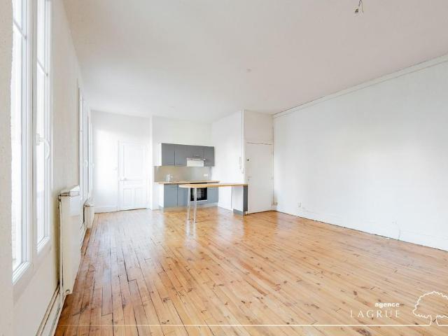 Appartement location à Le Vernet, Allier