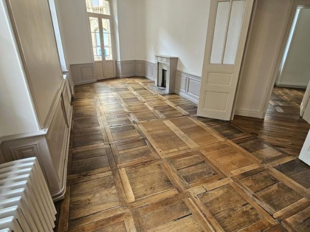 Appartement location à Brive-la-Gaillarde, Brive-la-gaillarde