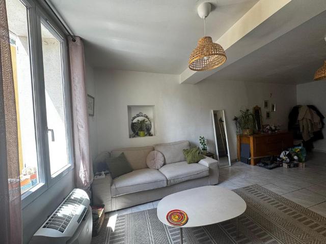 Appartement location à Brignoles, Saint-maximin-la-sainte-baume