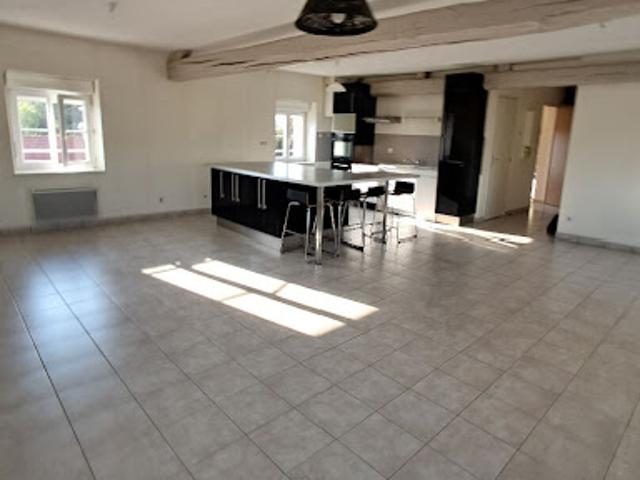 Appartement location à Champs-sur-Yonne, Yonne