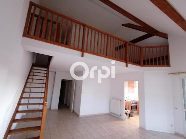 Appartement location à La Côte-Saint-André, Isère