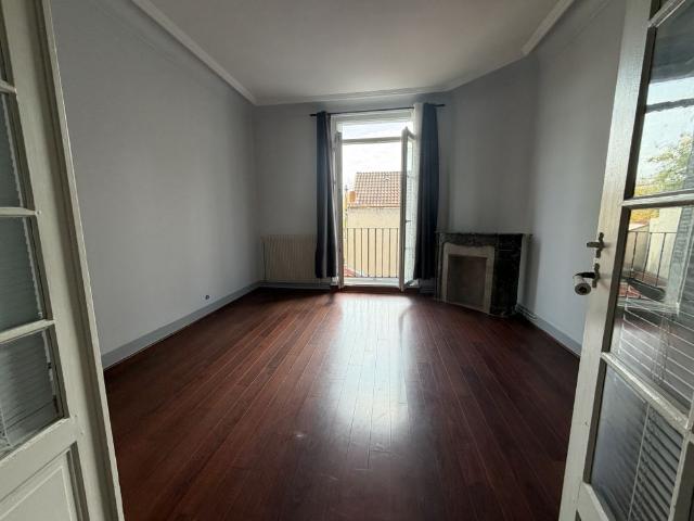 Appartement location à Le Vernet, Allier