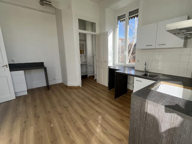 Appartement location à Tournon-sur-Rhône, Annonay