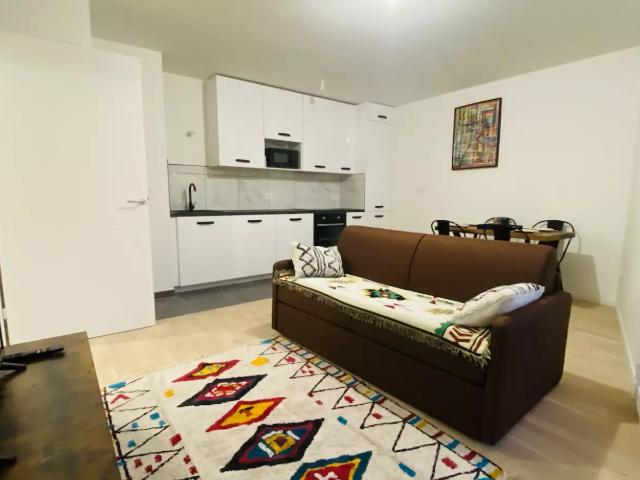 Appartement location à France métropolitaine, La Courneuve