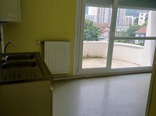 Appartement location à Village II, Échirolles