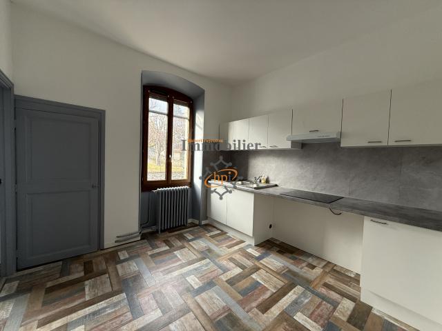 Appartement location à Millau, Saint-victor-et-melvieu