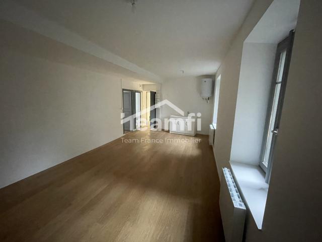 Appartement location à Thiers, Courpière