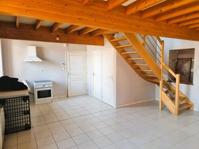 Appartement location à La Scierie, Chavagne
