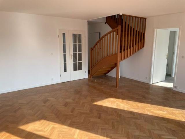 Appartement location à France métropolitaine, Asnières-sur-seine