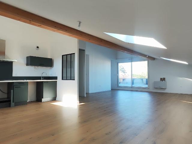 Appartement location à Le Coustéla, Gratentour