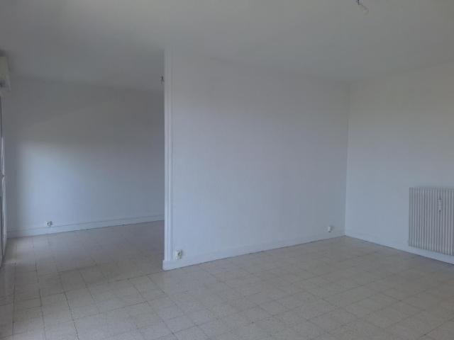 Appartement location à Arrondissement de Draguignan, Saint-raphaël