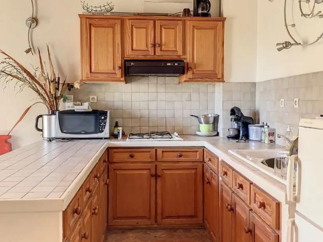 Appartement location à Aix-en-Provence, Lambesc