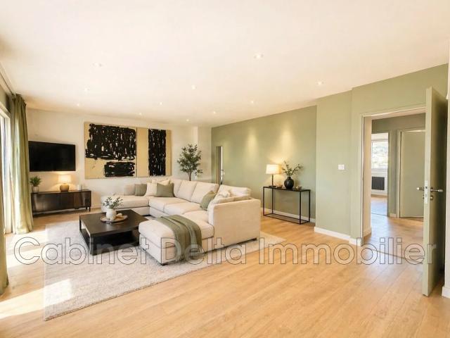 Appartement location à Arrondissement de Toulon, Sanary-sur-mer