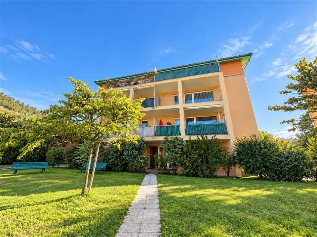 Appartement location à Saint-Donat-sur-l'Herbasse, Drôme