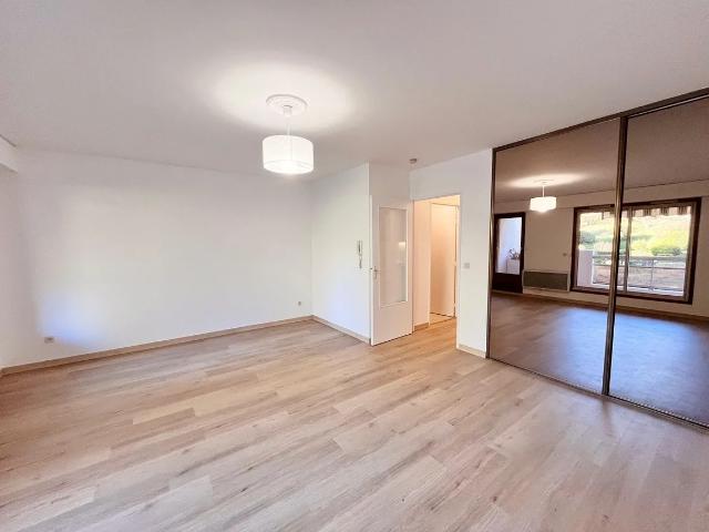 Appartement location à Aix-en-Provence, Aix-en-provence