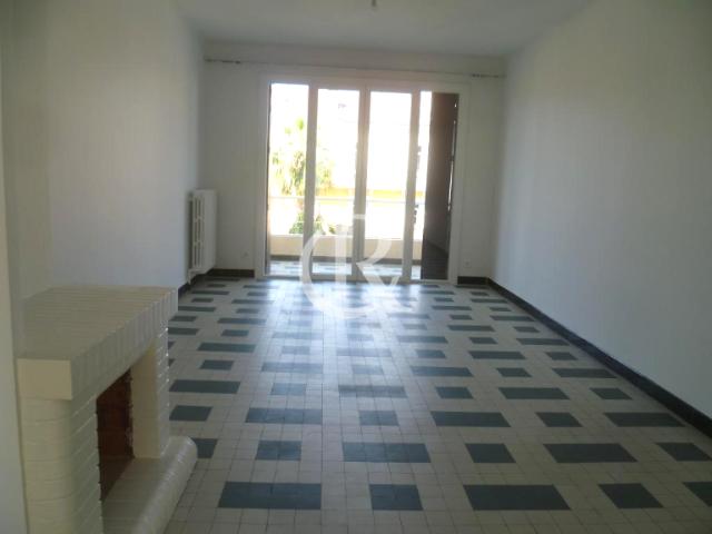 Appartement location à Arrondissement de Toulon, Hyères