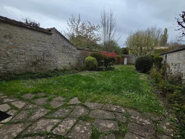 Maison location à Fontainebleau, Montcourt-fromonville