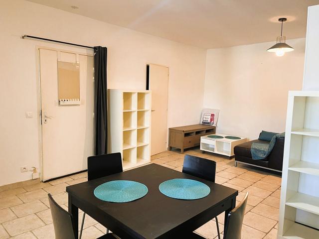 Appartement location à Saint-Cannat, Bouches-du-Rhône