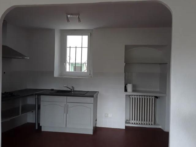 Appartement location à Le Pierraret, Château-Arnoux-Saint-Auban