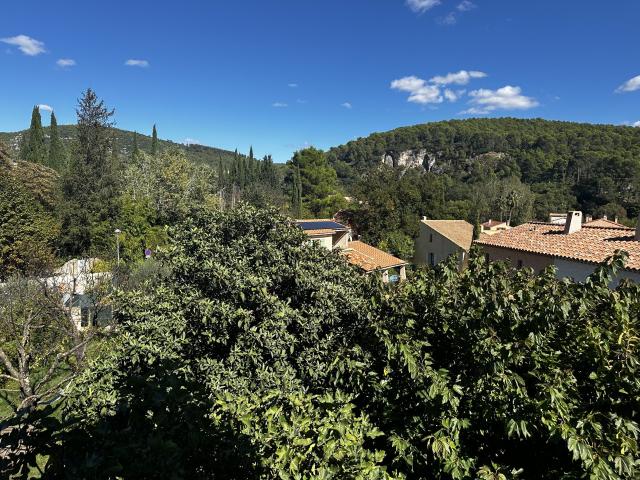 Appartement location à Arrondissement de Toulon, Solliès-toucas