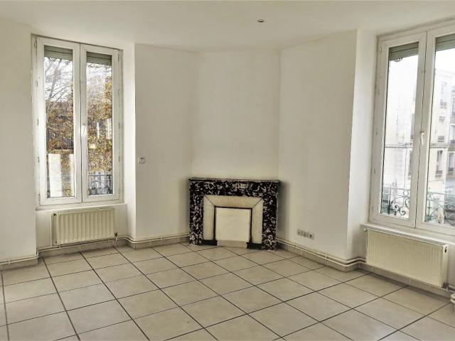 Appartement location à Saint-Étienne, Saint-etienne