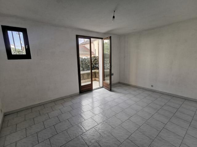 Appartement location à Arrondissement de Toulon, La Londe-les-maures