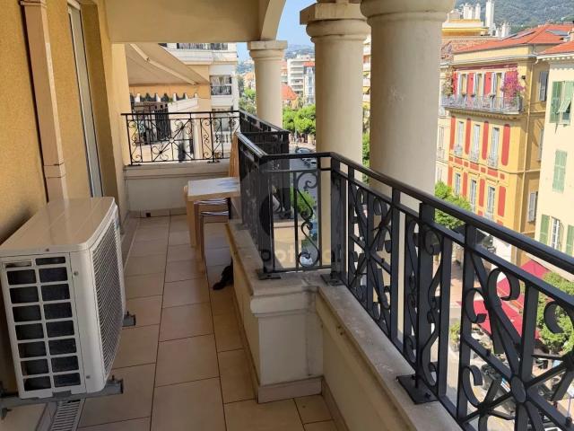Appartement location à Nice, Beausoleil