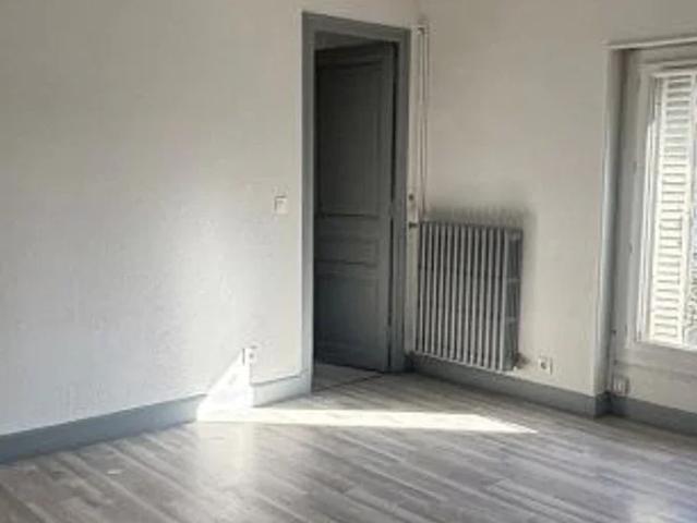 Appartement location à Nîmes, Le Cailar