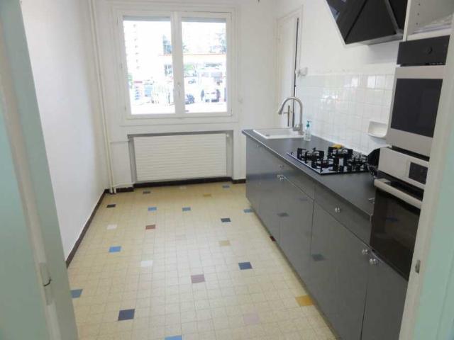 Appartement location à Saint-Étienne, Saint-etienne