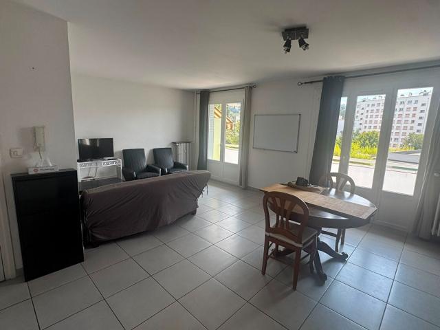 Appartement location à Saint-Étienne, Saint-etienne