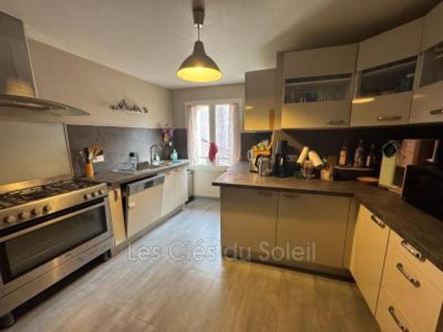 Appartement location à Camps-la-Source, Var