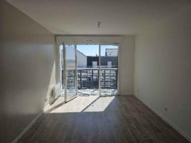 Appartement location à Caen, Carpiquet