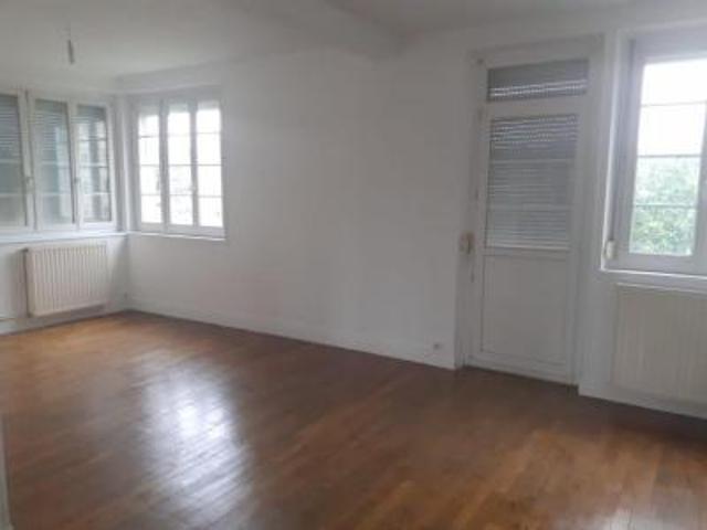 Appartement location à Charleville-Mézières, Charleville-mézières