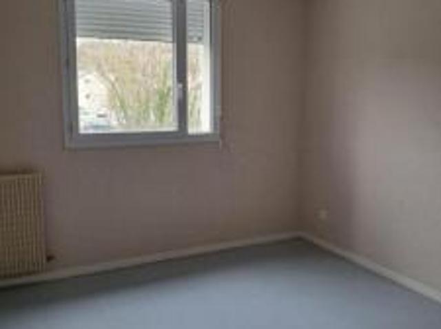 Appartement location à France métropolitaine, Château-renault