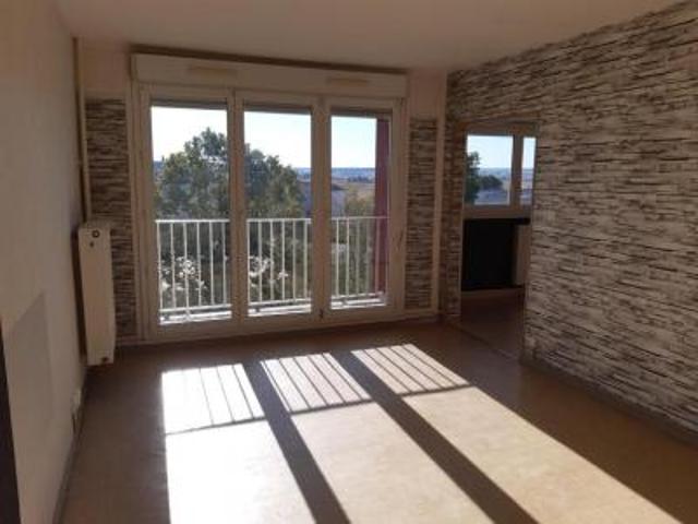 Appartement location à Neufchâteau, Châtenois