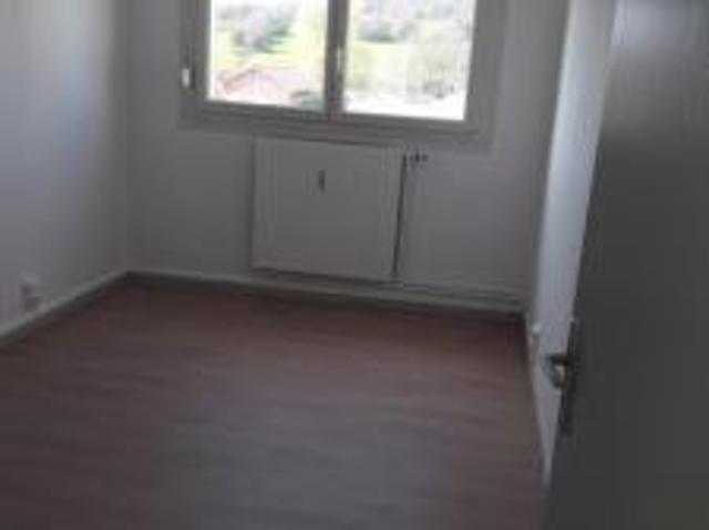 Appartement location à Neufchâteau, Châtenois