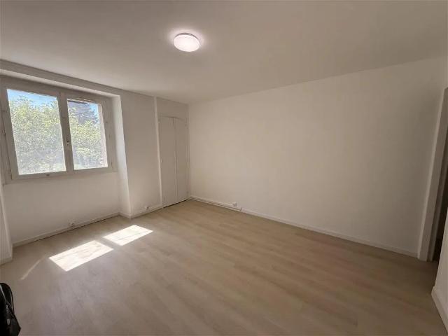 Appartement location à Grenoble, Vaulnaveys-le-haut