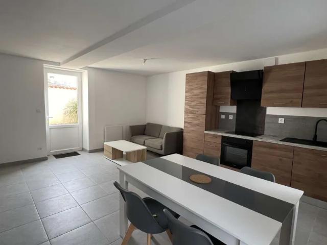 Appartement location à Saint-Jean-d'Angély, Courcelles