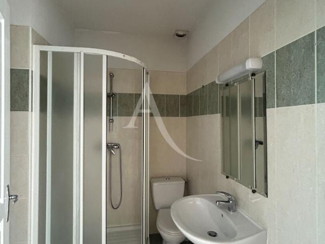 Appartement location à Faubourg des Carmes, Jonzac