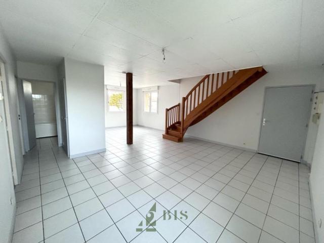 Appartement location à France métropolitaine, Le Coteau