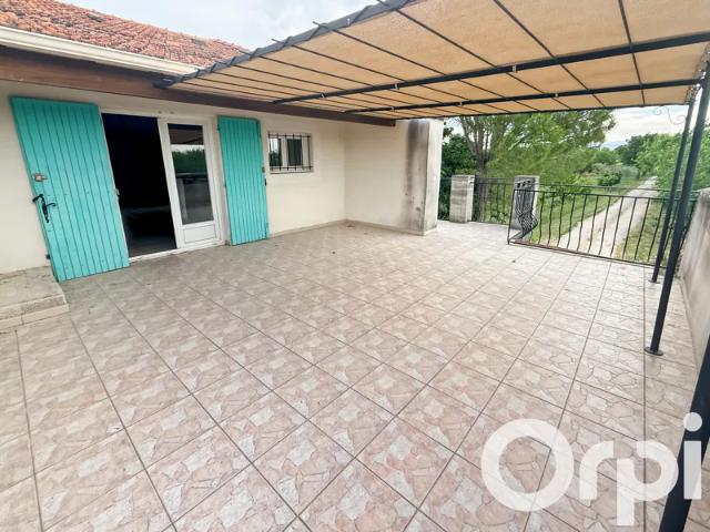 Appartement location à Carpentras, Camaret-sur-aigues