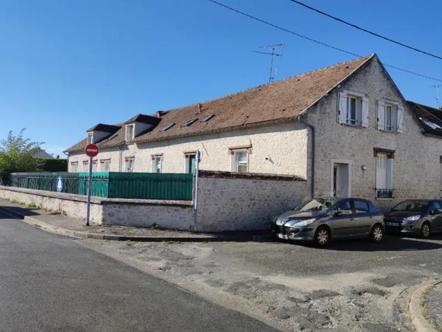 Appartement location à Bruzelles, Château-Landon