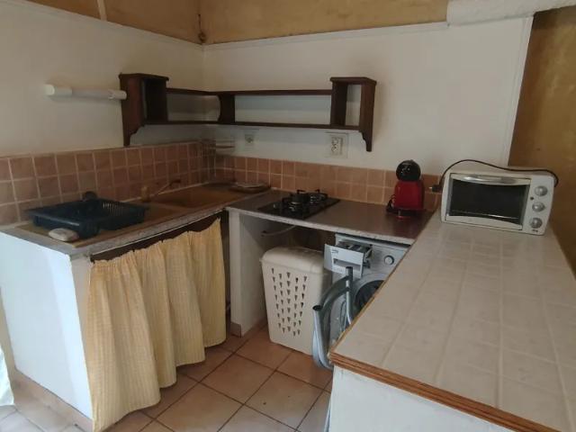 Appartement location à Le Frigolet, Saint-Paul-le-Jeune