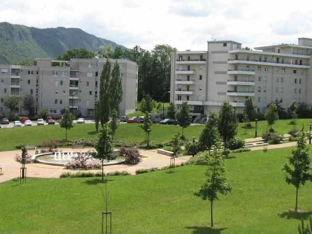 Appartement location à Annecy, Quintal