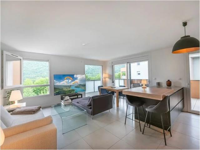 Appartement location à Annecy, Quintal