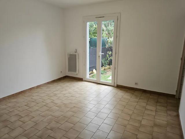Appartement location à Lotissement Le Tourrier, Pertuis