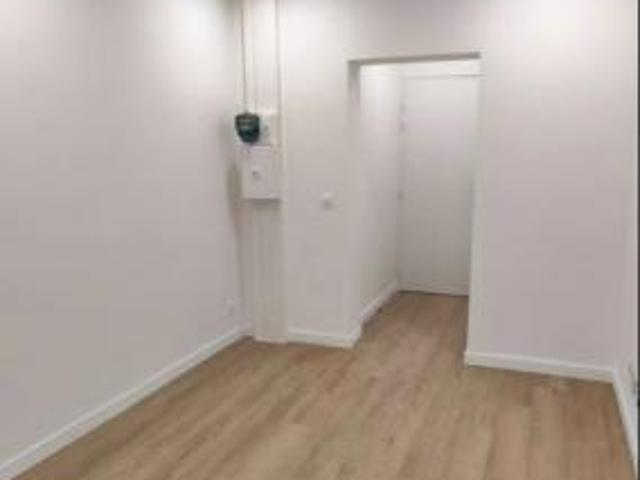 Appartement location à France métropolitaine, Clichy