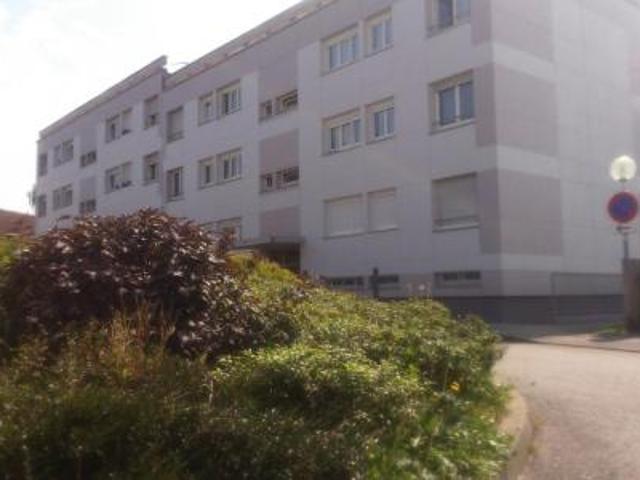 Appartement location à Neufchâteau, Contrexéville