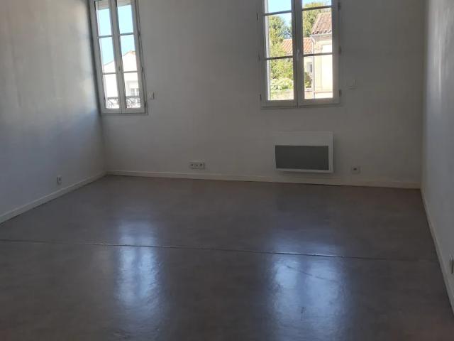 Appartement location à Saintes